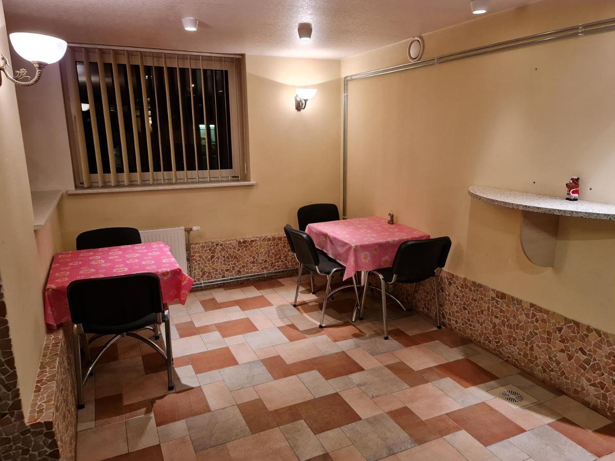 Felixi Maja Hotel Viljandi  Buitenkant foto