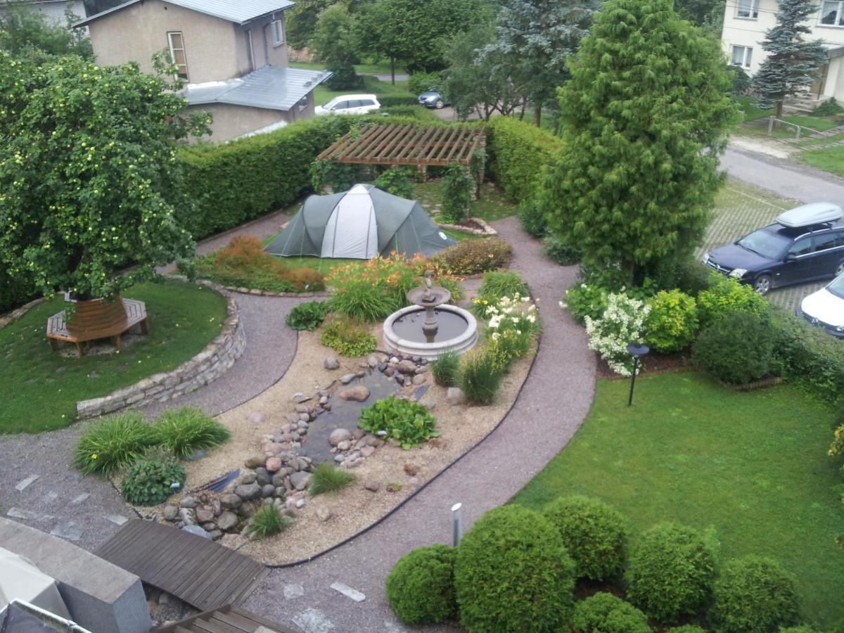 Felixi Maja Hotel Viljandi  Buitenkant foto